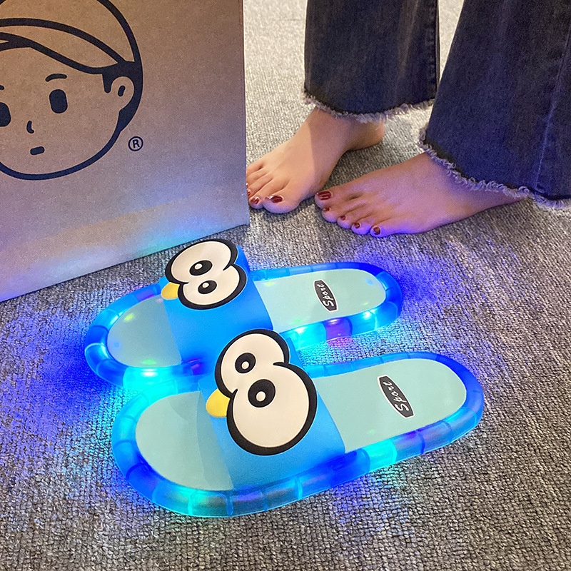 Sandal Seluncur Mata Besar Luc - Home Outdoor Bathroom ulasan dan harga